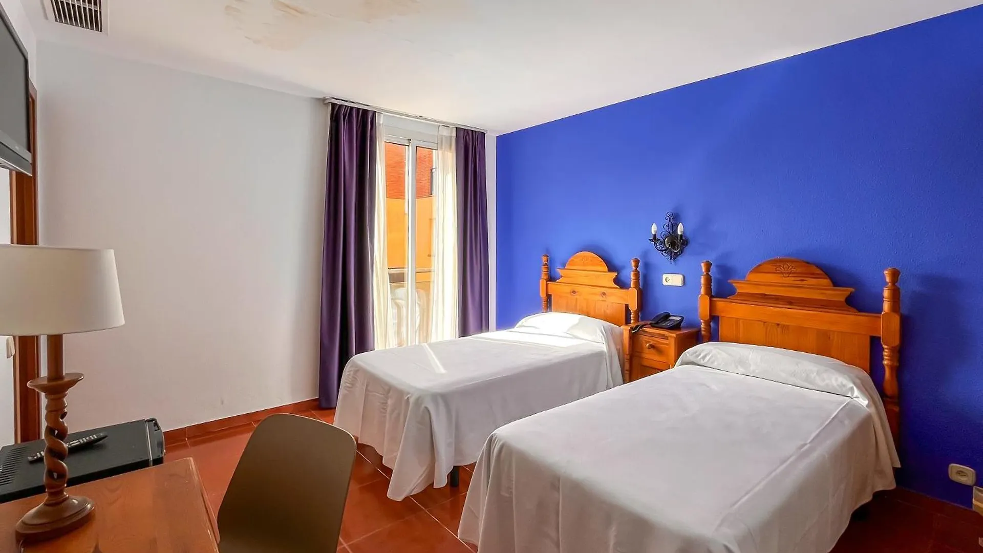 *** ホテル Rvhotels Mar De Tossa トッサ・デ・マール スペイン