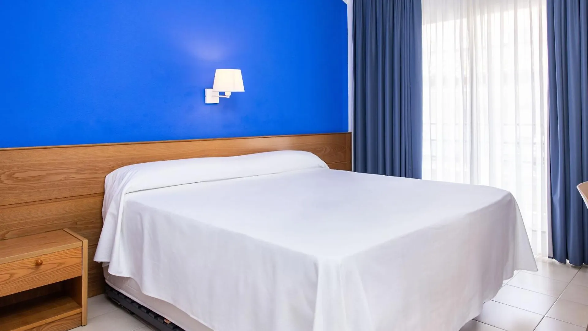 Rvhotels Mar De Tossa Tossa de Mar 3*,  İspanya